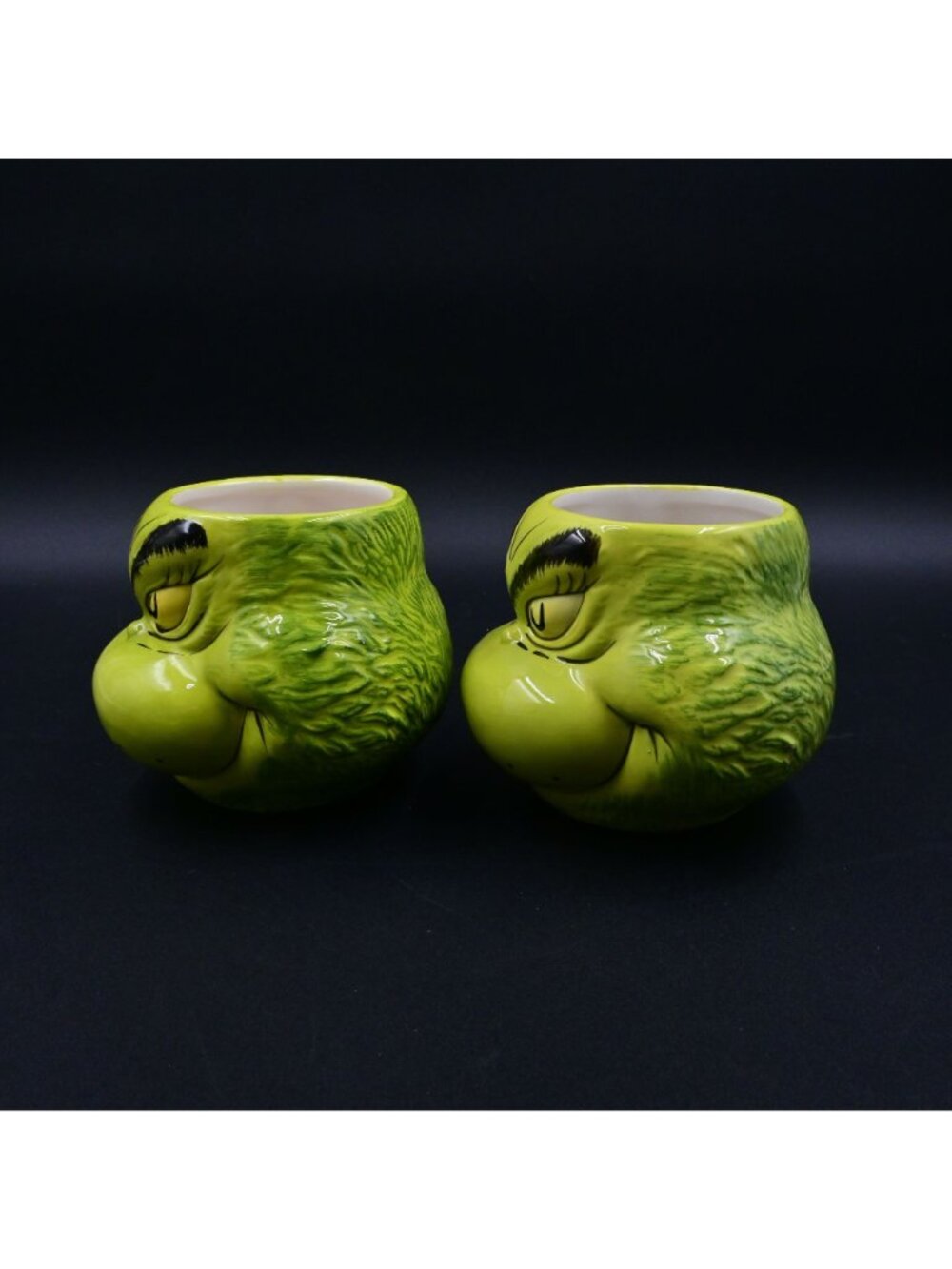 Dr. Seuss The Grinch Face Sculpted Mug Set Pair Christmas Ceramic Coffee Cups - Picture 3 of 6